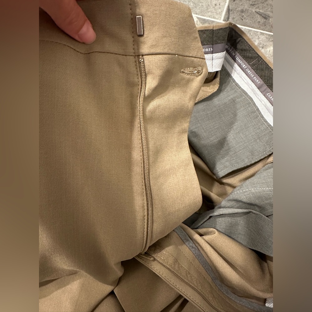 Haggar Khaki Chinos Classic Straight-Leg Dress Pant - Picture 5 of 9